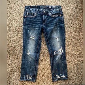 Miss Me Signature Cropped Jean